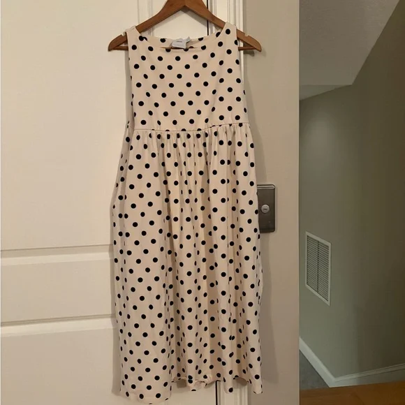 ASOS Maternity Pocketed Polka Dot (Crème with Blk Polka Dots) Midi Dress - Picture 5 of 5
